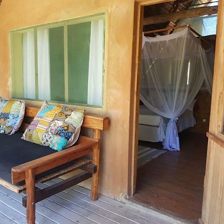 Turtle Cove Lodge And Yoga Shala Praia do Tofo Exterior foto