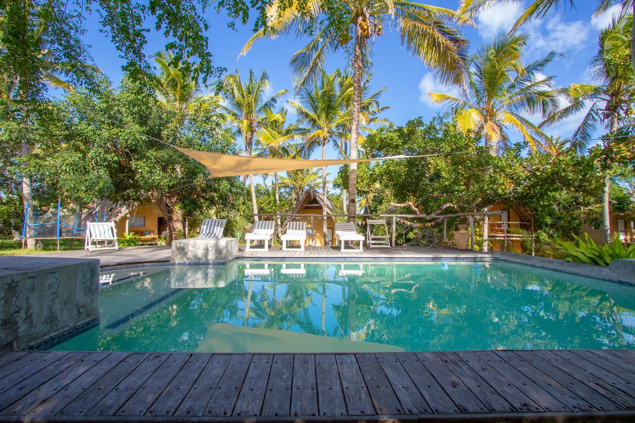 Turtle Cove Lodge And Yoga Shala Praia do Tofo Exterior foto