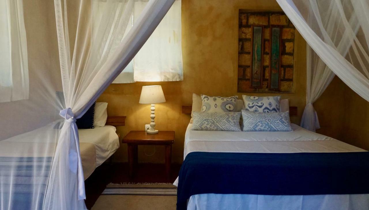 Turtle Cove Lodge And Yoga Shala Praia do Tofo Exterior foto